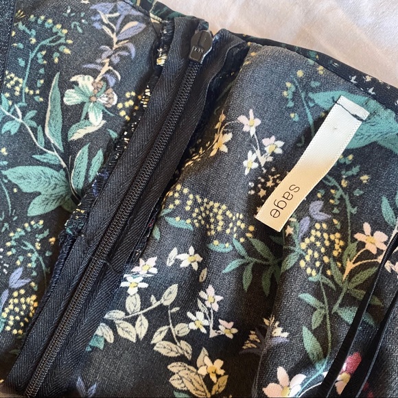 Mboutique off the shoulder floral dress - Size S - Picture 3 of 4